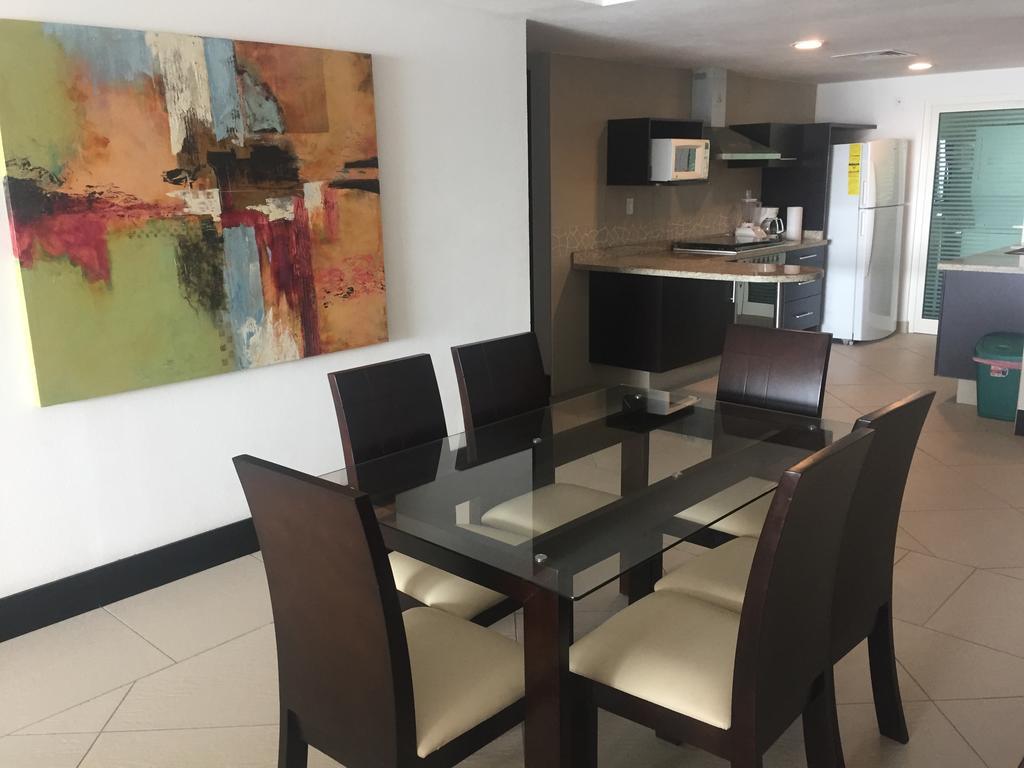 Bay View Grand Marina Condo 1004S Ixtapa  Room photo